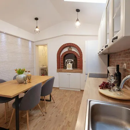 Amazing In Kastel Novi With Kitchen