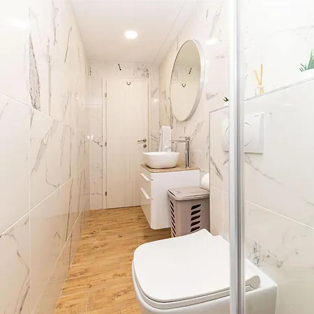 Holiday home Amazing In Kastel Novi With Kitchen *